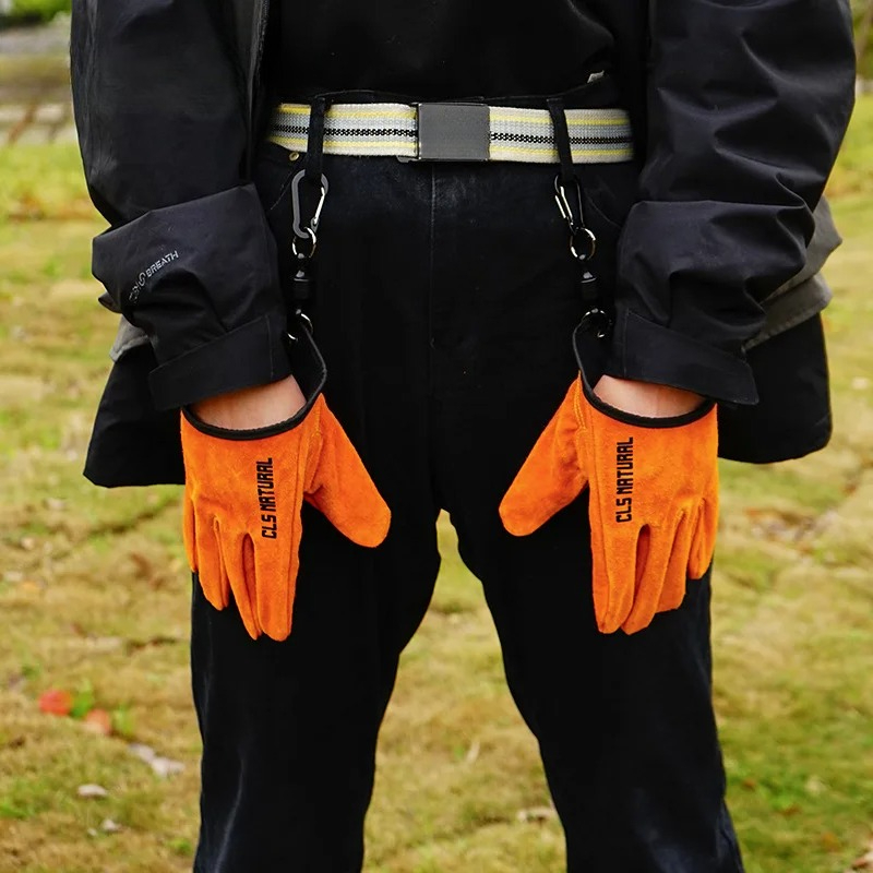 Heat Resistant BBQ Gloves Cowh - Outdoor Camping Tools recensione e prezzo