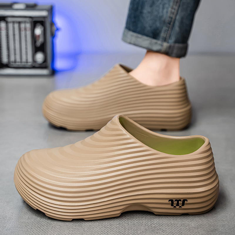Waterproof Rubber Sandals Soft - Kitchen Outdoor Camping recensione e prezzo