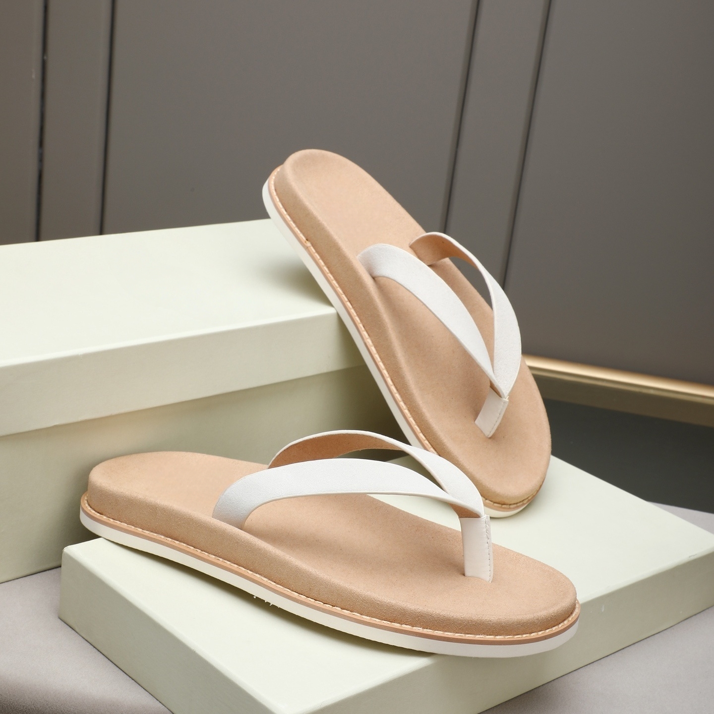 Luxury Brand Genuine Leather S - Outdoor Camping Slippers recensione e prezzo